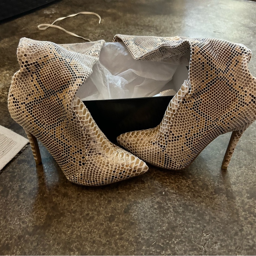 Fashion Nova Beige Thigh High Snakeskin Heeled Boots